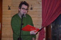 Oskar je iz avta potegnil nekaj priložnostnih pesmi Svetlane Makarovič title=